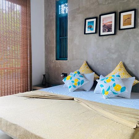 Lush Ayu Villa Ja-Ela Zewnętrze zdjęcie