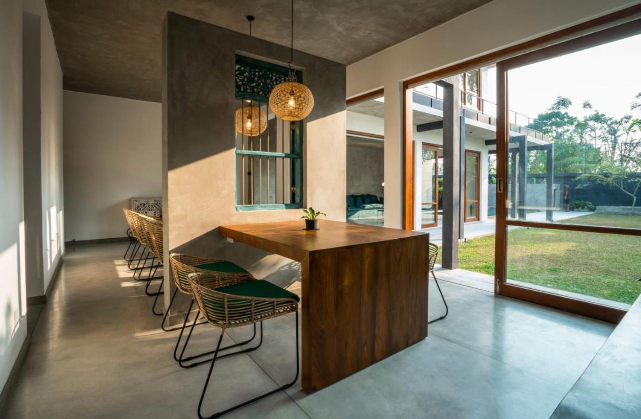 Lush Ayu Villa Ja-Ela Zewnętrze zdjęcie