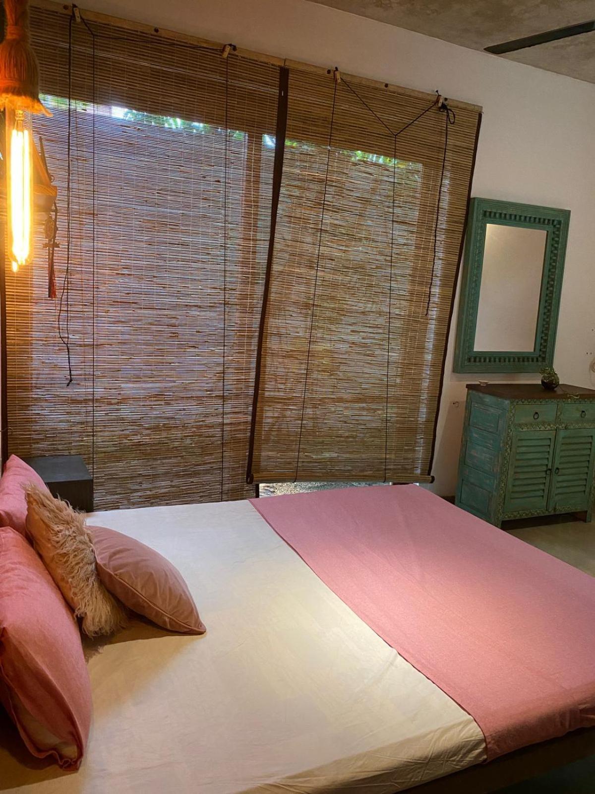 Lush Ayu Villa Ja-Ela Zewnętrze zdjęcie
